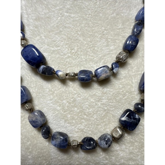 VTG Coldwater Creek Knotted Cord Lapis Sodalite Blue Stone Bead Necklace 36" - Picture 2 of 9